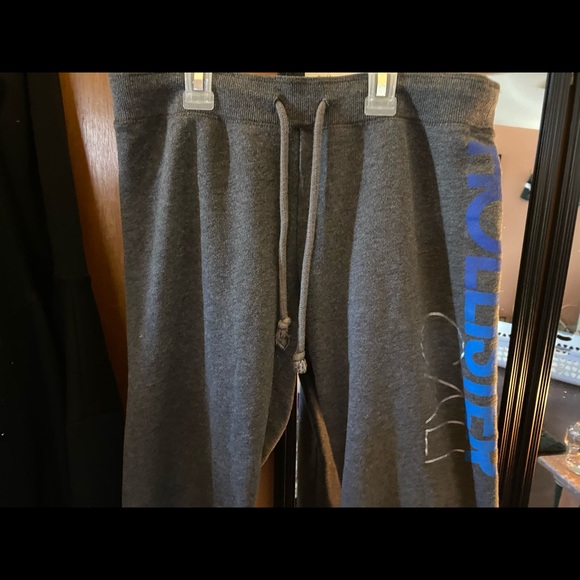 Sweatpants - Picture 6 of 7